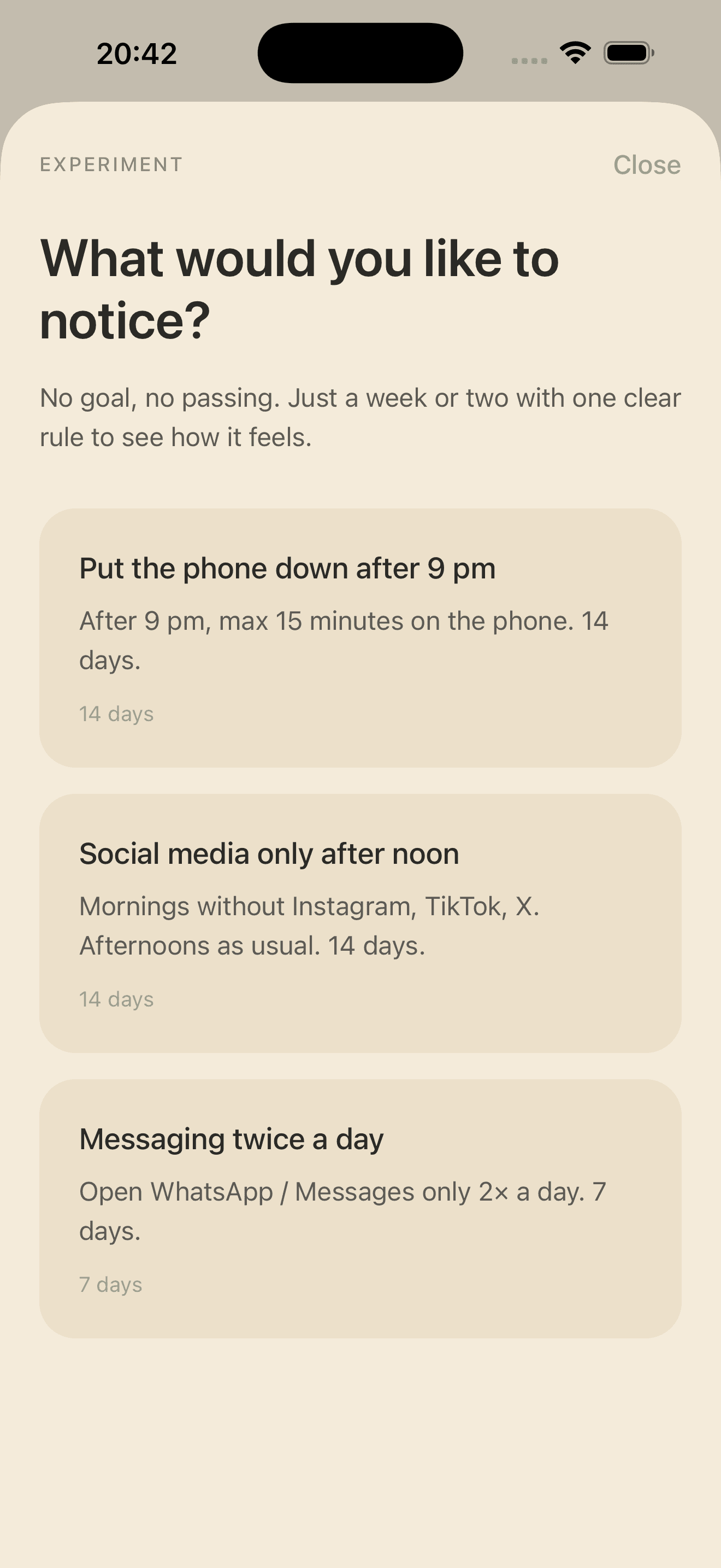 Experiments in Ausklang: rules like “Put the phone down after 9 pm” for seven or fourteen days.